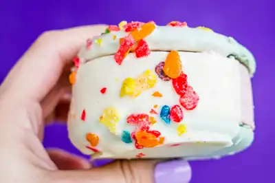 Dessert truck with dietary-friendly treats